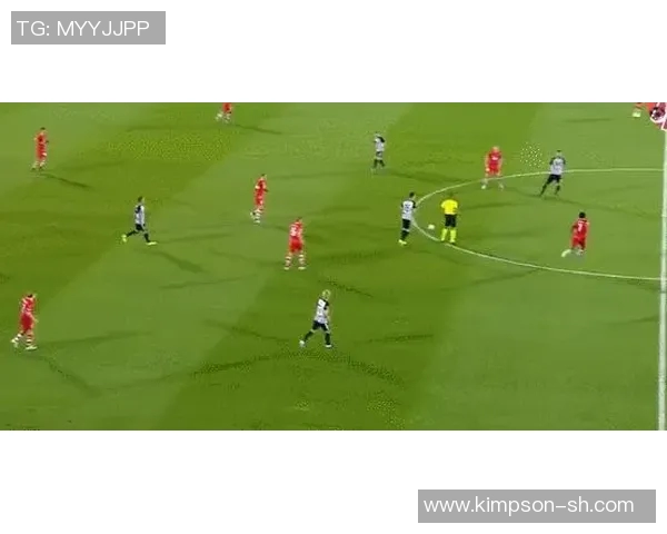 足球天才黄勇的成长历程与辉煌成就全景解析